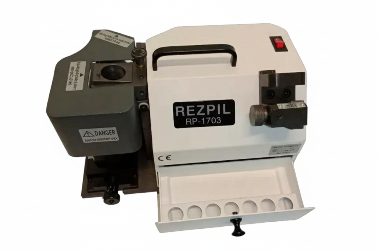 Заточной станок для фрез REZPIL RP-1703 (220V)